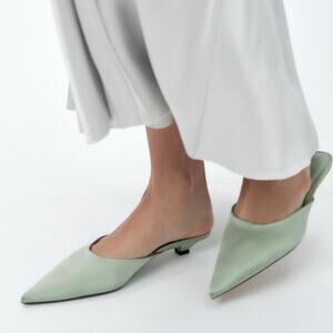 ZARA Pointed Toe Kitten Heels NWT